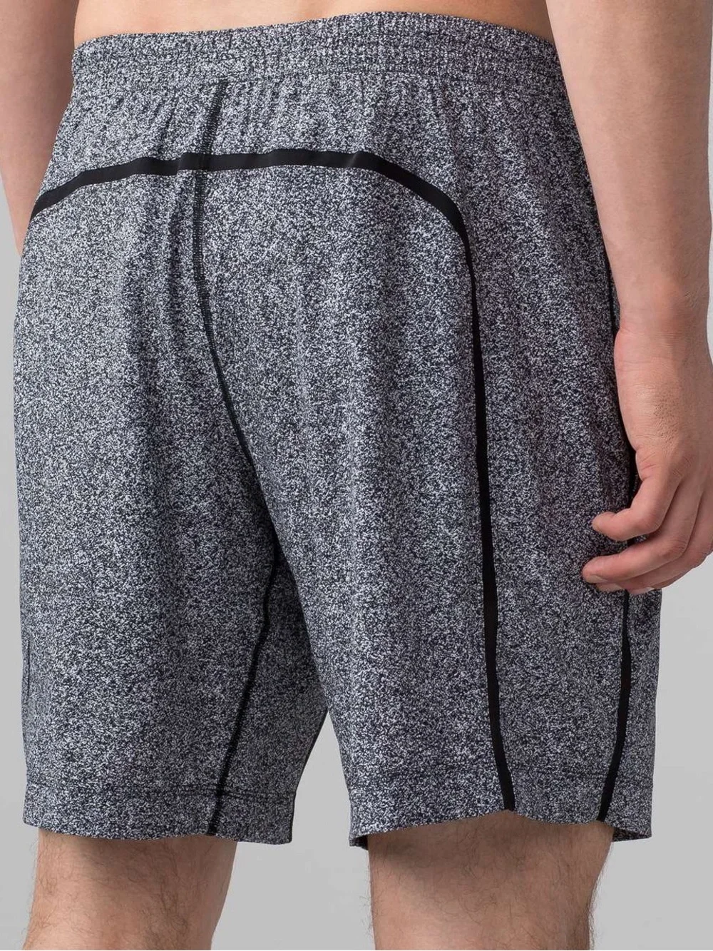Lululemon Pace Breaker Short 9” Pinweave Alpine White Black Men’s Medium Running